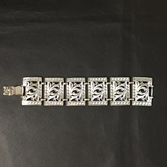 Women's Fashion Silver Tone Chunky Link Panel Bracelet 1960s‎ Style - Picture 2 of 8